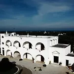Masseria Tutosa מלון 4*