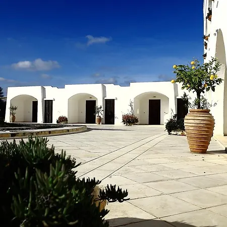 Masseria Tutosa 4* Ostuni