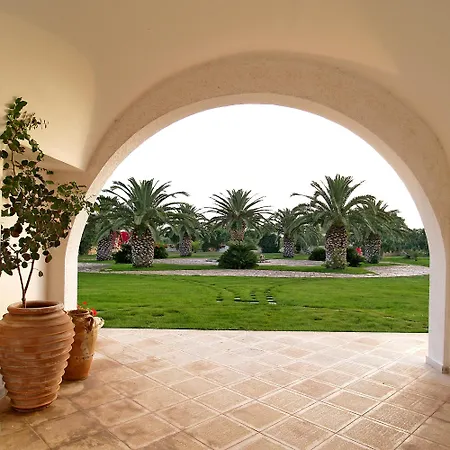 Masseria Tutosa 4*