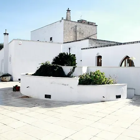 Hotell Masseria Tutosa 4*