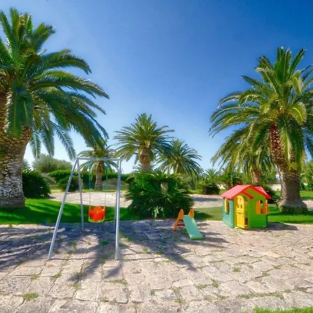 Hotell Masseria Tutosa 4*