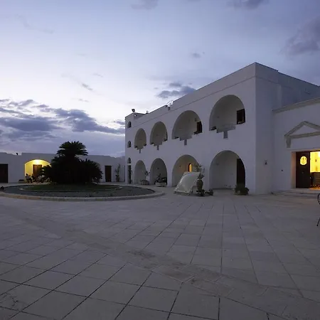 Masseria Tutosa 4* Ostuni
